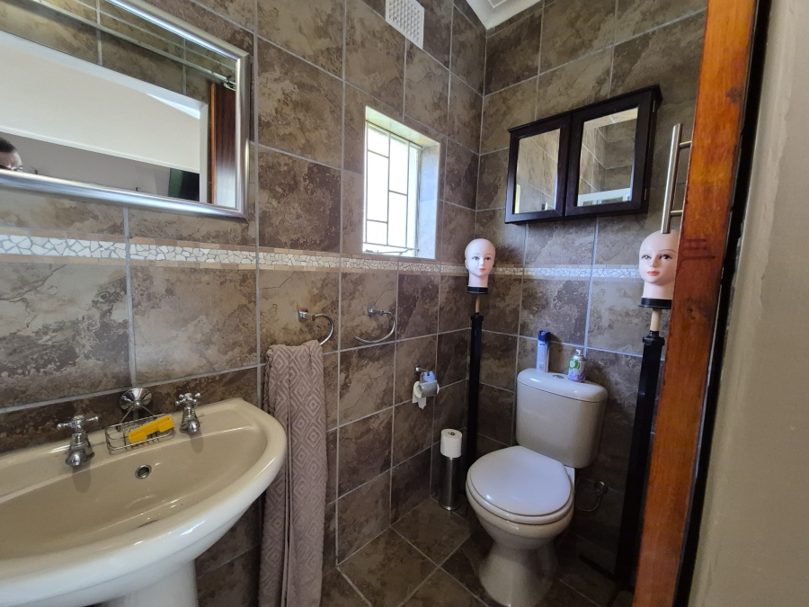 3 Bedroom Property for Sale in Worcester West Western Cape